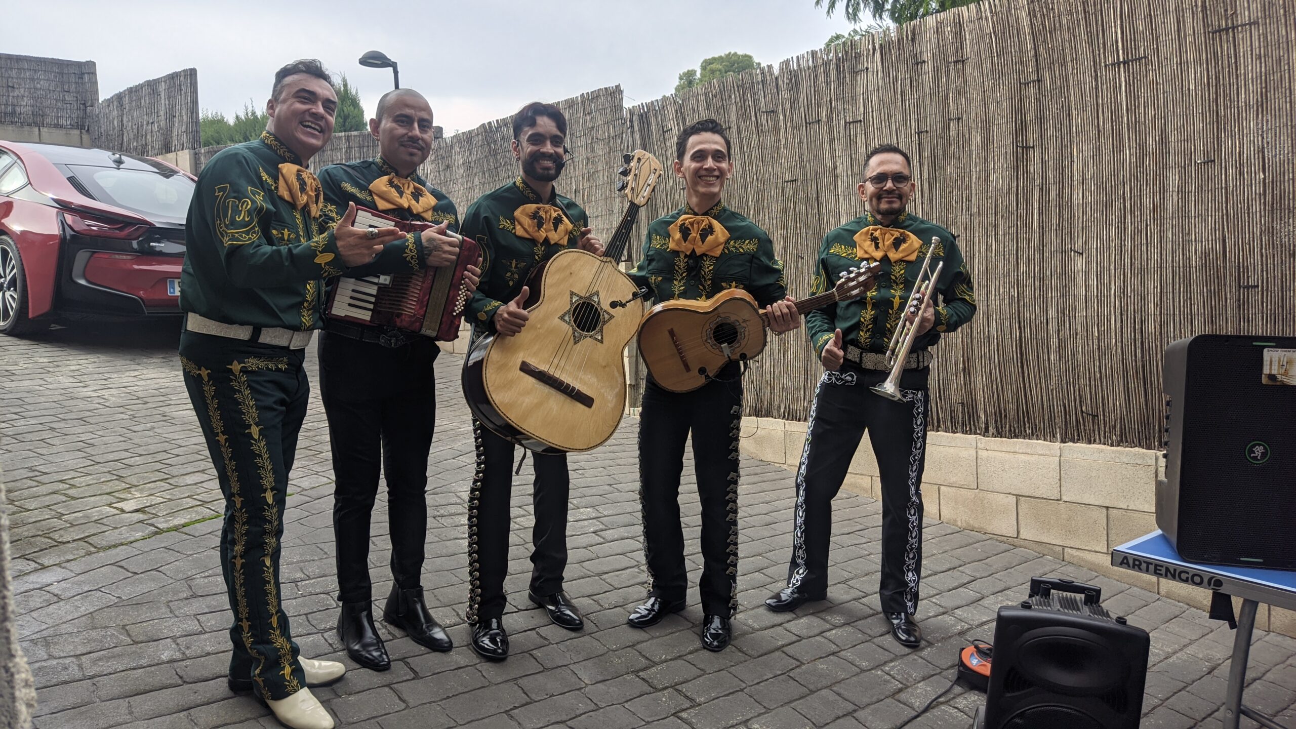 Serenatas en Torrent con mariachi mexicano
