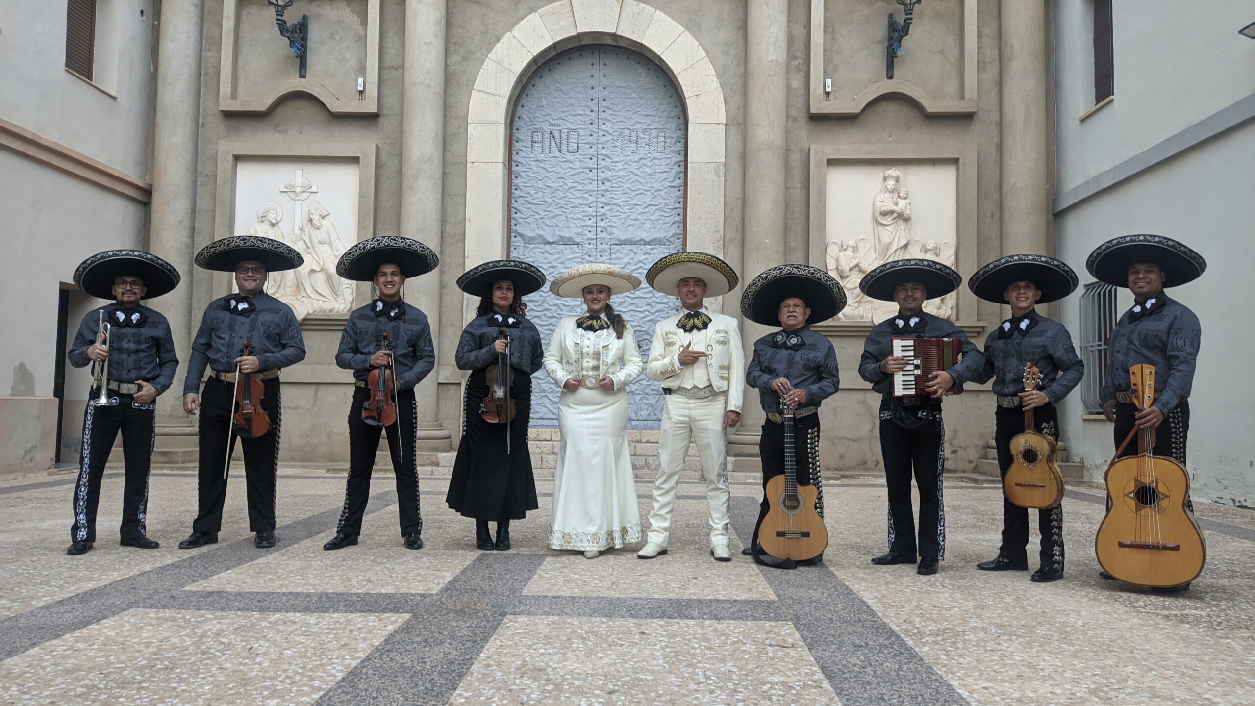 Grupo de mariachis profesionales en Valencia