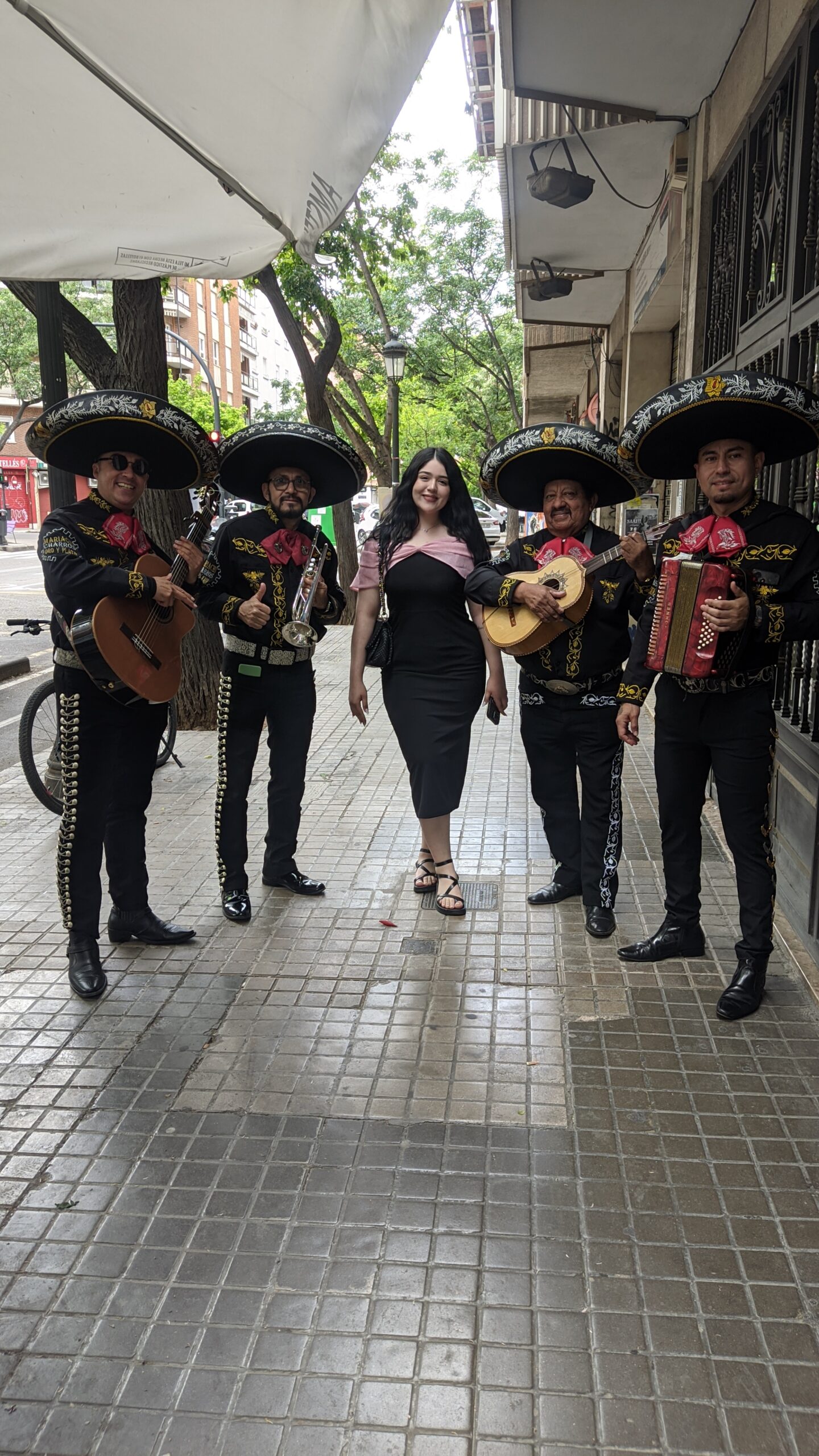 Mariachis en Torrent para eventos y serenatas